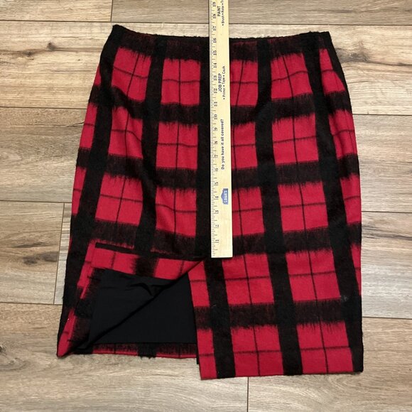 Talbots Wool Blend Pencil Skirt SZ 10 Black Red Check Back Zip Lined Soft - Picture 7 of 9